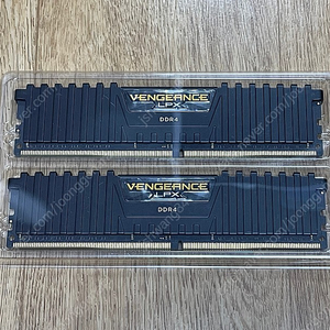 CORSAIR DDR4-3600 CL18 VENGEANCE LPX BLACK 패키지 (32GB(16Gx2))