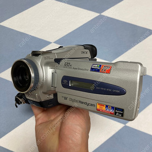 소니 DCR-TRV18 6mm 캠코더
