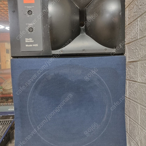 JBL 4425 스피커 팝니다