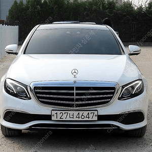 벤츠E클래스 W213 E300 4MATIC 익스클루시브