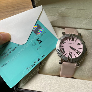 티파니 아틀라스 쿼츠 여성 시계(핑크)