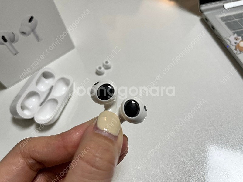 에어팟프로 1세대--1