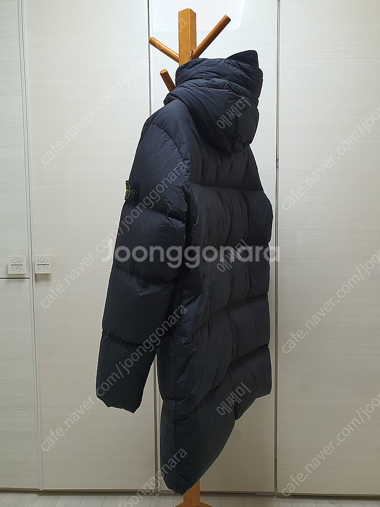 21fw 스톤아일랜드 크링클랩스 롱패딩(블랙) L사이즈...--6