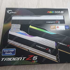 [미개봉] 화이트 지스킬 ddr5 6000 16g×2 32g rgb