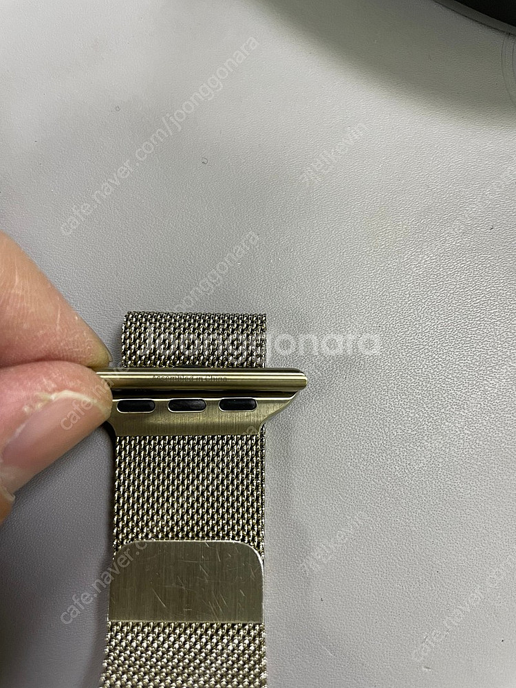 애플워치 밀레니즈 루프 골드 40mm--3