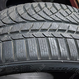 금호 윈터 크래프트 225/50 R17 X 4 윈터타이어