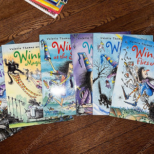 Winnie 위니 더 위치 원서 시리즈