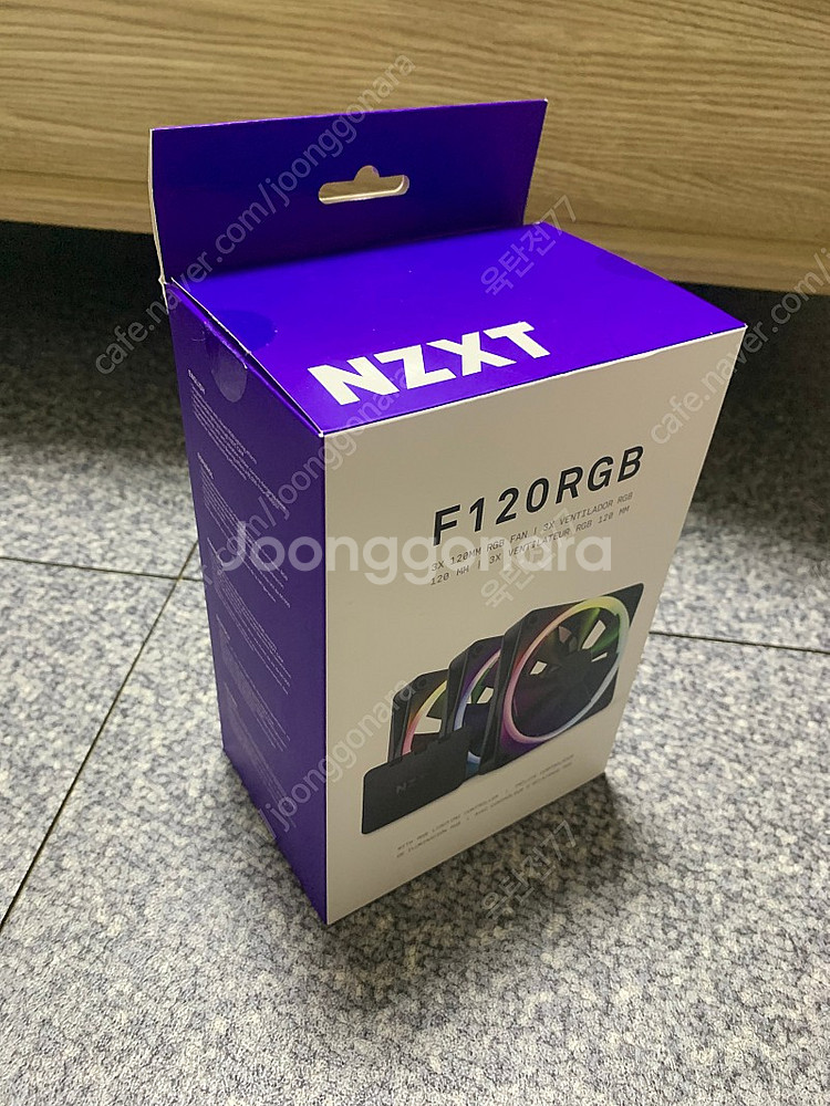 NZXT F120 RGB 3팩 세트 팝니다.--0