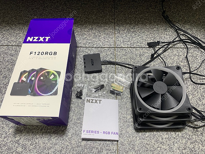 NZXT F120 RGB 3팩 세트 팝니다.--4