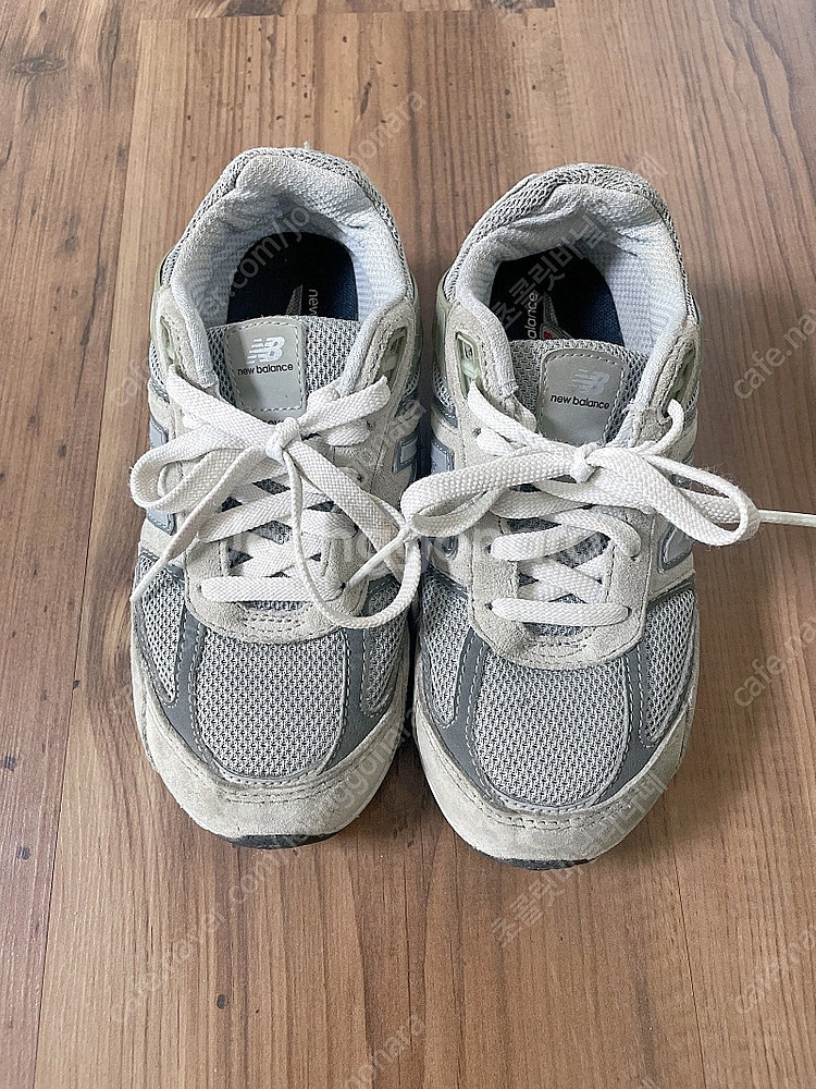 뉴발란스키즈990 사이즈200--0