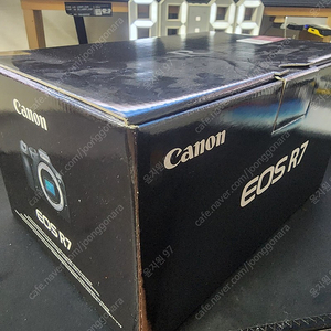 캐논 EOS R7