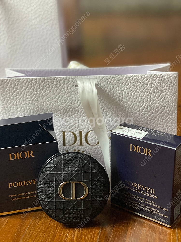 디올 포에버 스킨 글로우 쿠션--0