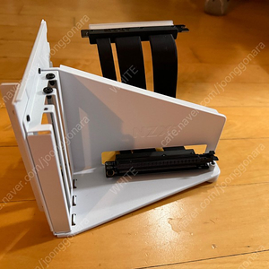 NZXT VERTICAL KIT WHITE 판매