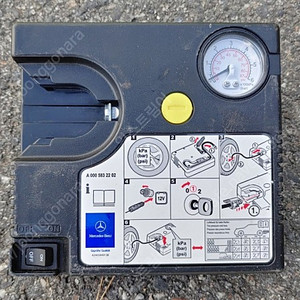 벤츠순정 자동차 공기압 주입기.