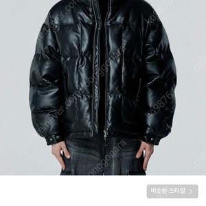 (새상품) 비바스튜디오 패딩 LEATHER PUFFER [BLACK] 23FW L사이즈