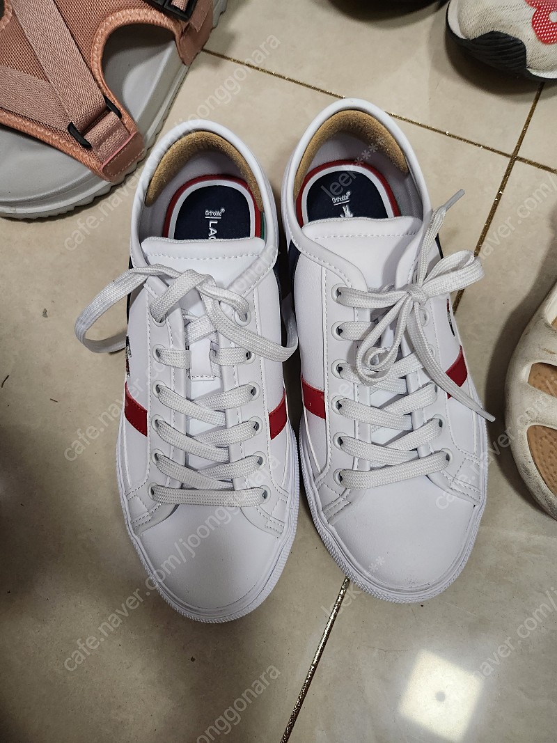 라코스떼 운동화 235 1회착용