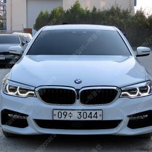 BMW 5시리즈 중고 (G30) 530i xDrive M 스포츠 플러스 중고차 전액할부 중고차 리스 최저가 보장!