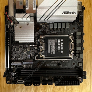 ASRock H670M-ITX /ax 판매합니다.