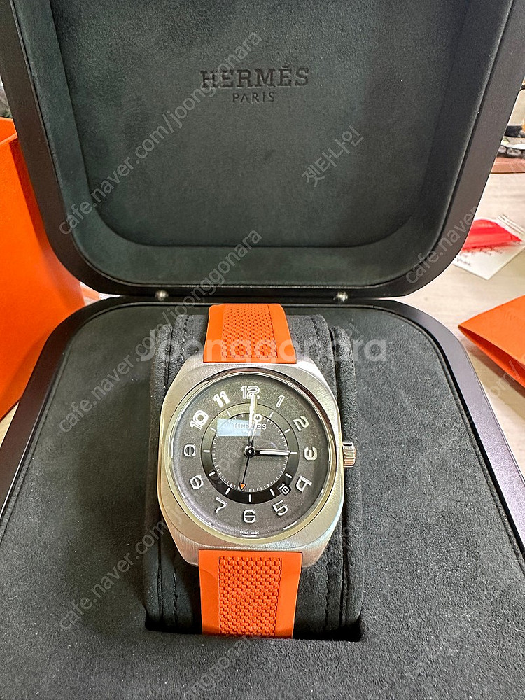 [판매] 에르메스 H08 티타늄 오렌지 러버 스트랩 + 티타늄 브레이슬릿 hermes--0