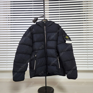 스톤아일랜드 Seamless Tunnel nylon down jacket XL 블랙