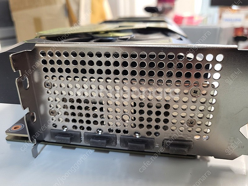 만리 RTX 4090 팝니다.--2