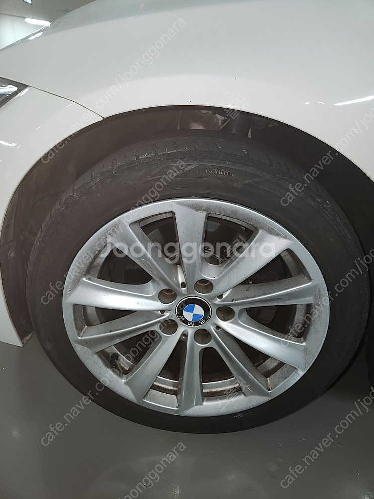 BMW 정품17 휠ㆍ타이어 팔아요--0
