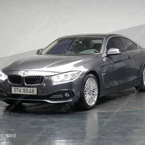 BMW4시리즈 (F32) 420d 쿠페 럭셔리 (4인승)중고차 할부 리스 카드 중고차할부 전액할부 가능