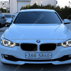 BMW3시리즈 (F30) 320i중고차 할부 리스 카드 중고차할부 전액할부 가능