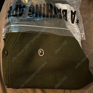 새상품) Bape 가디건 카키색 L사이즈 택, 영수증 있음