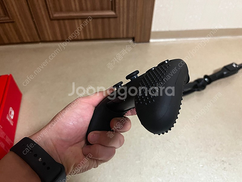 닌텐도 스위치 프로콘 정품 팔아요--0