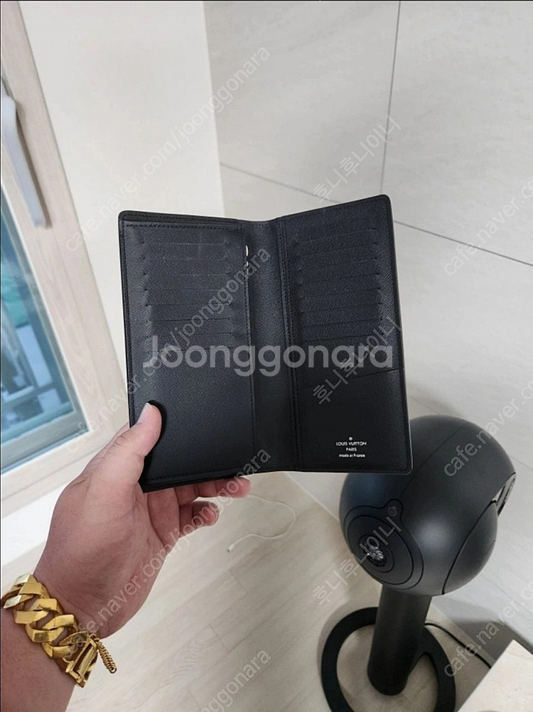루이비통 브라짜월릿 에삐 블랙 상태 s급 (풀박스)--1