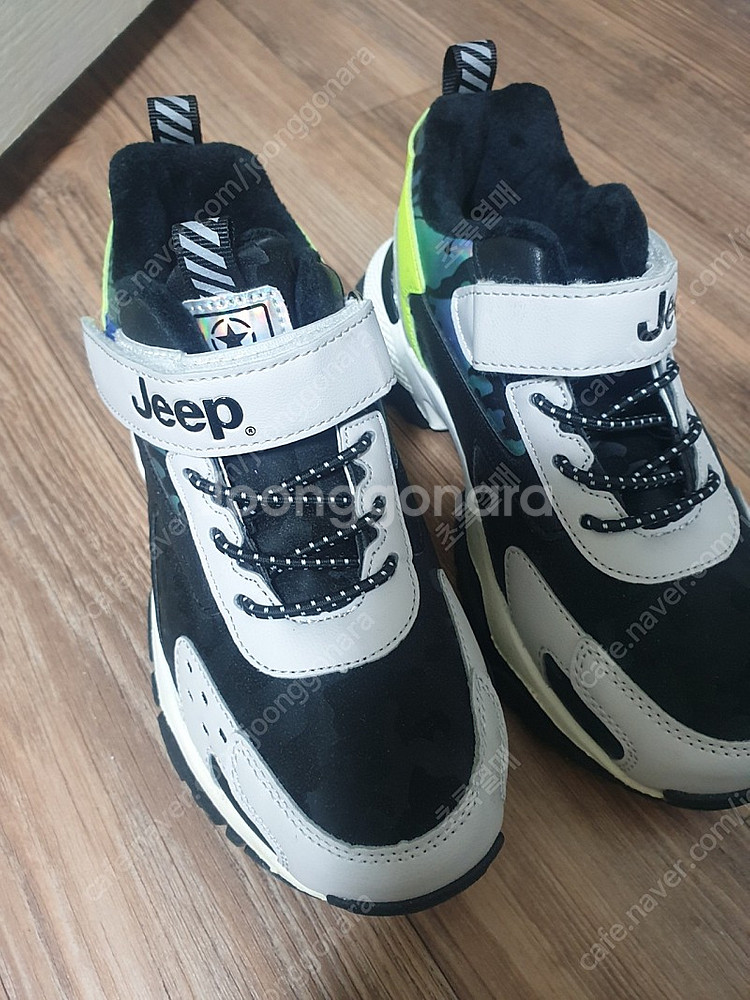 지프JEEP 아동기모운동화 새상품 225사이즈--0