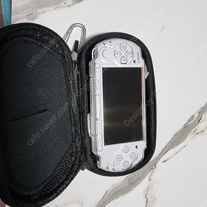 PSP 3005번 화이트 a급 팔아요