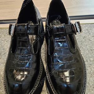 슈콤마보니 로퍼 T strap platform loafer(black) DG1DA23521BLK 36사이즈 230