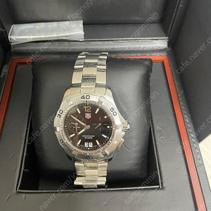 TAG Heuer 쿼츠 시계