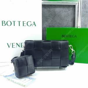 보테가베네타 BOTTEGA VENETA 스트랩 카세트 블랙