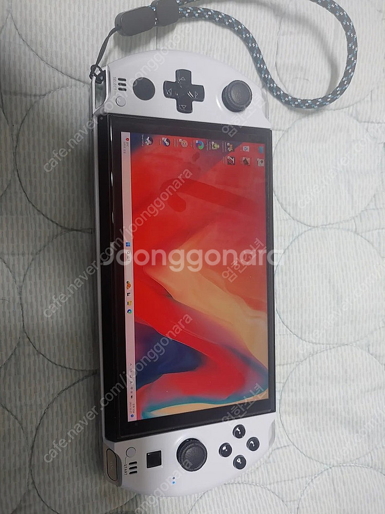 GPD WIN4 32G 1TB 정발판 팝니다.--1