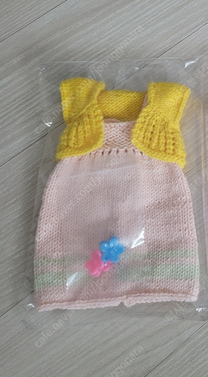 파올라 레이나 수제 인형옷 팝니다.--8