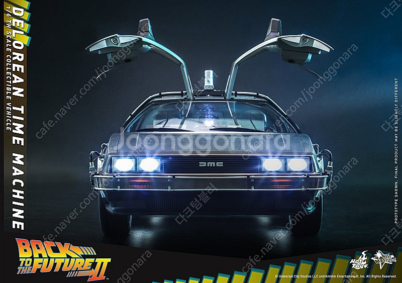 핫토이 백투더퓨쳐2 드로리안 + 마티 + 브라운박사 팝니다.--2