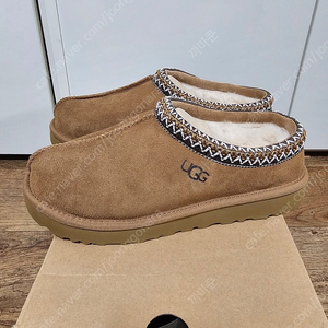 어그 UGG 타스만 US9(260) 체스트넛 새상품