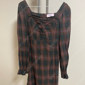 로라로라 원피스