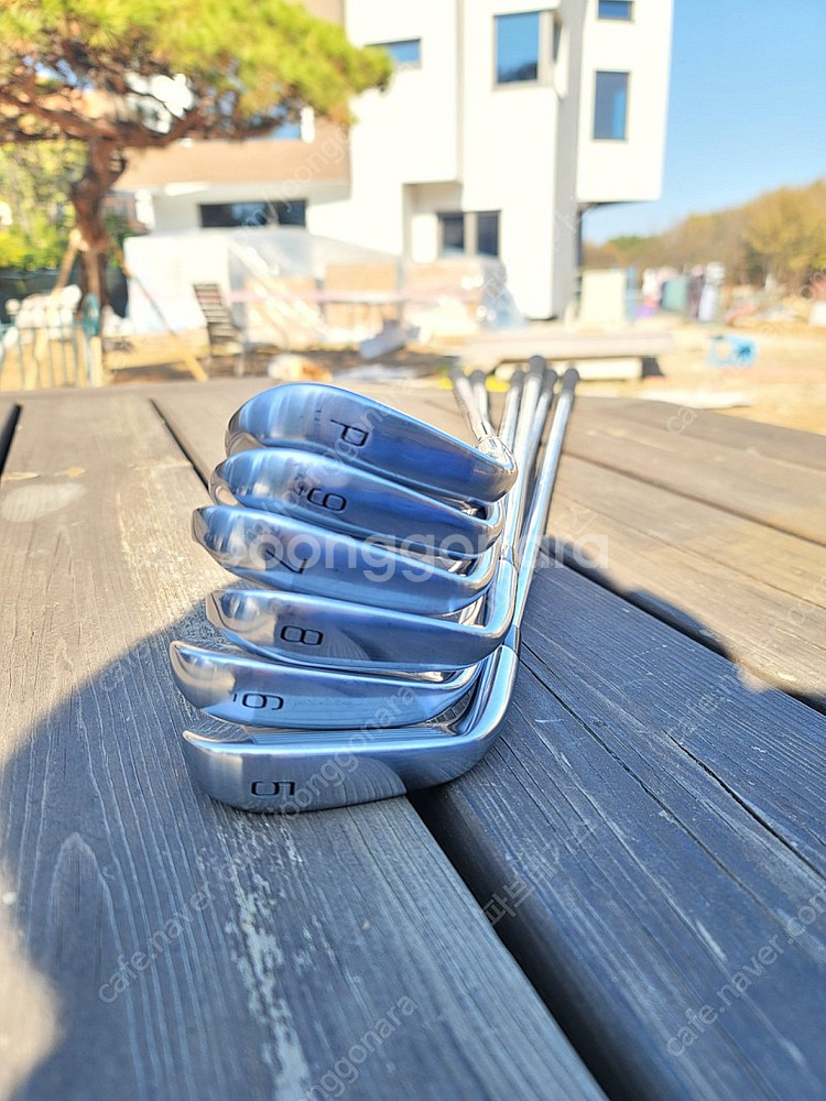 미즈노프로(정품) 225 다골105s 판매합니다.--6