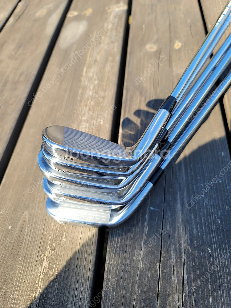 미즈노프로(정품) 225 다골105s 판매합니다.--8