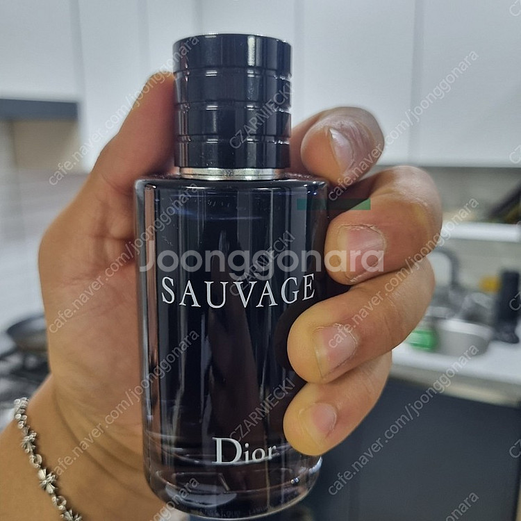 디올 소바쥬 오드뚜왈렛 100ml--0