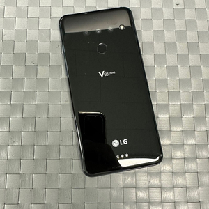 LG V50 128기가 블랙 무잔상 상태좋은 단말기 10만원 판매합니다