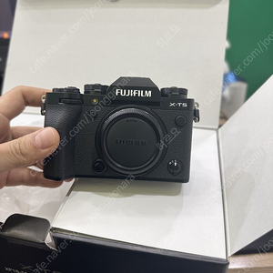 후지필름 xt5 x-t5 블랙 초s급 +정품그립 150컷내외