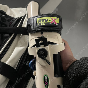레브엑스플러스 코브라 볼링아대 L 오른손