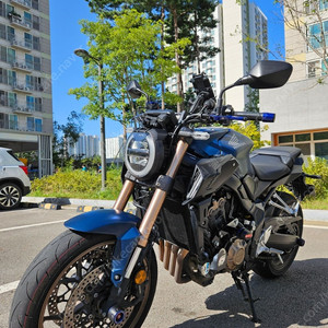 21년식 CB650R 낮은 키로수 요시무라 풀배기