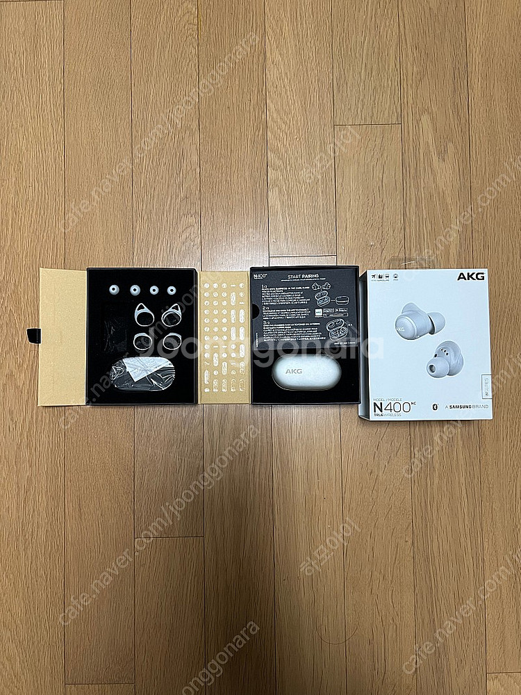 akg n400--0
