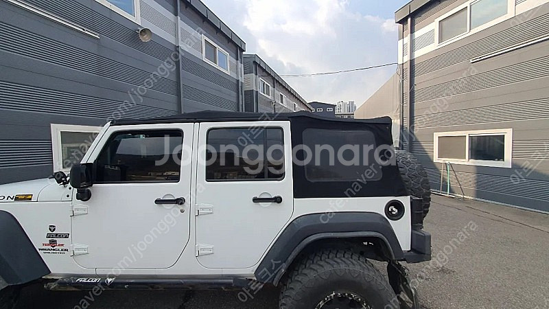 랭글러 jk 소프트탑 판매합니다--0